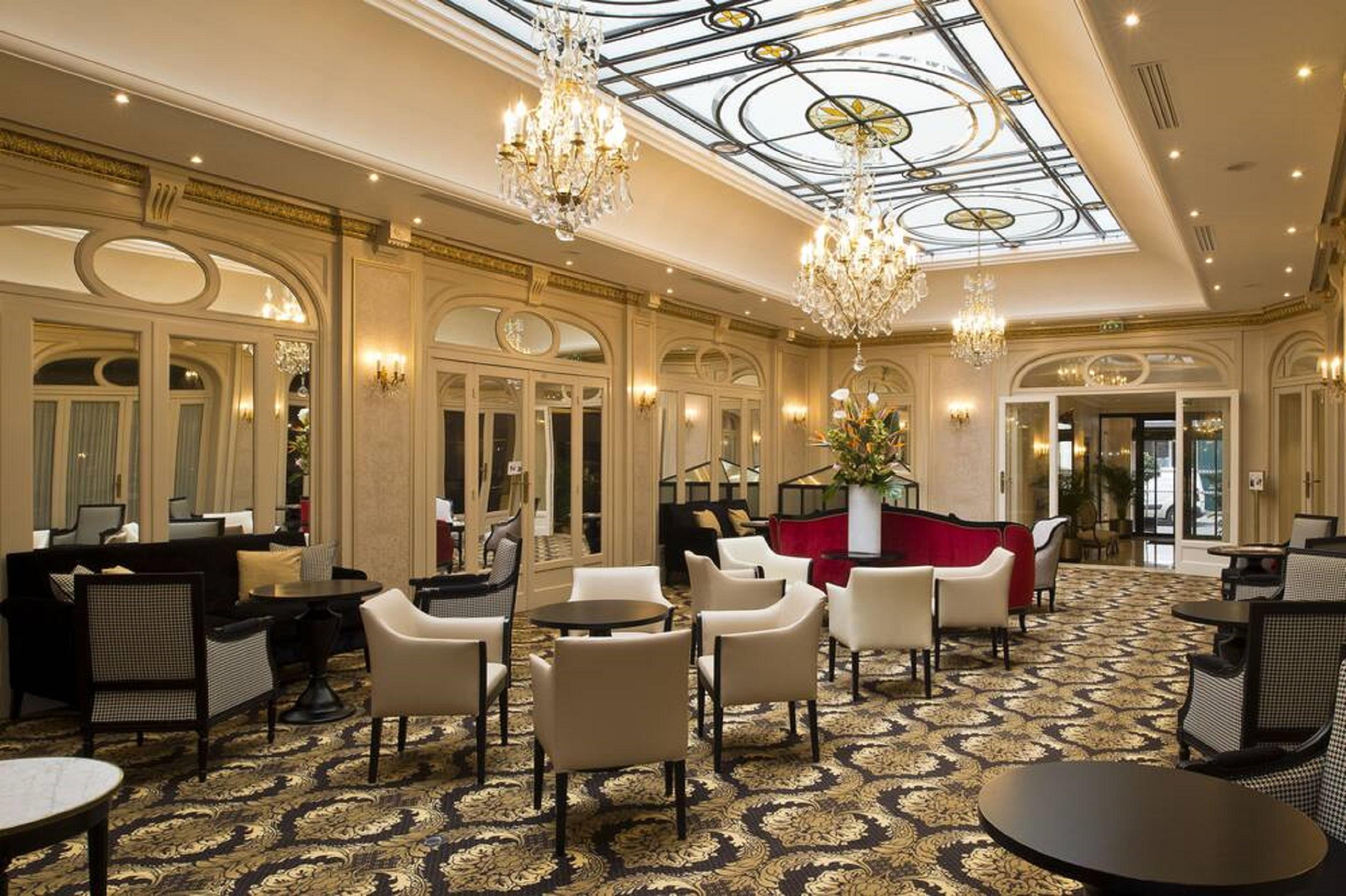 Hotel Saint-Petersbourg Opera & Spa Париж Екстериор снимка